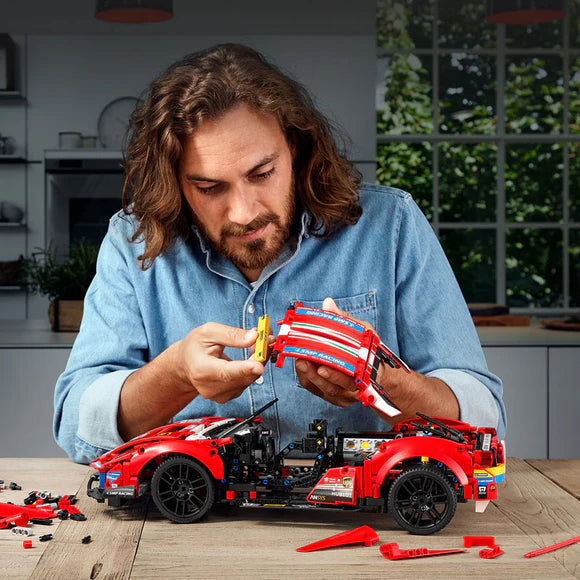 Ferrari 488 GTE  (Discontinued)